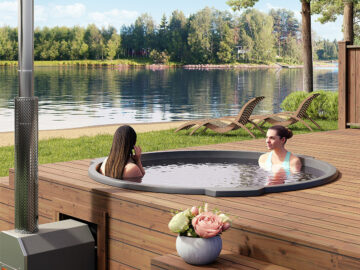 Terrassen-Whirlpool für 6 Personen