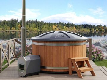 Premium Hot Tub / Premium Badefass (8-10 Personen )