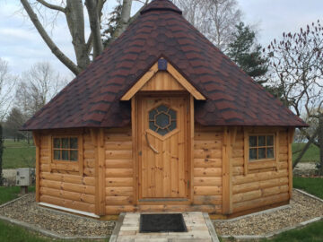 Premium Grillhütte / Grillkota 17 m² aus Holz