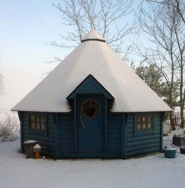 Premium Grillhütte / Grillkota 14,9 m² aus Holz