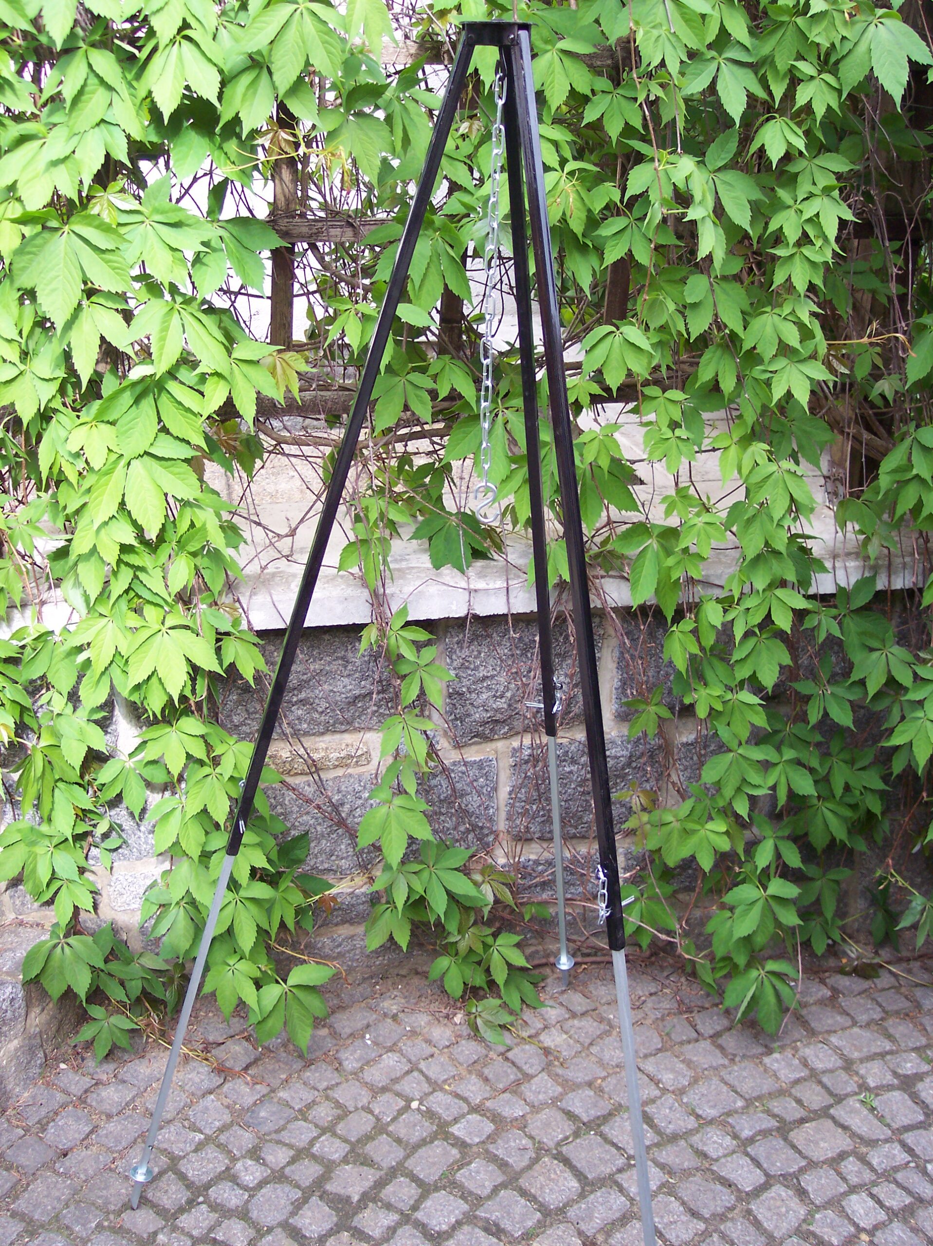 Dreibein ausziehbar bis 122 cm, schwarz lackiert