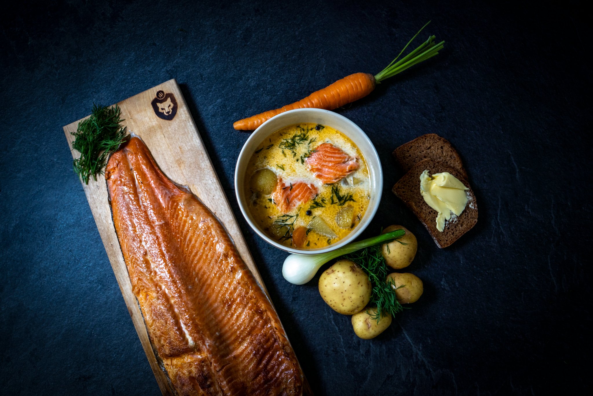 Flammlachsbrett mit Edelstahlhalterung – Bild 6