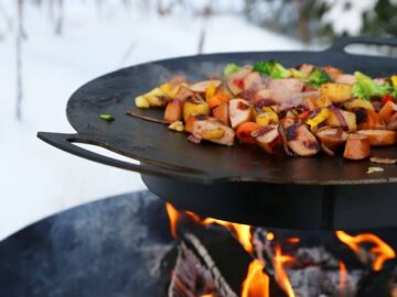 Muurikka-Familien-Pfanne, 48 cm mit Anschraubbeinen und Schutztasche