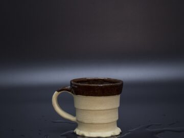 Tasse aus Keramik