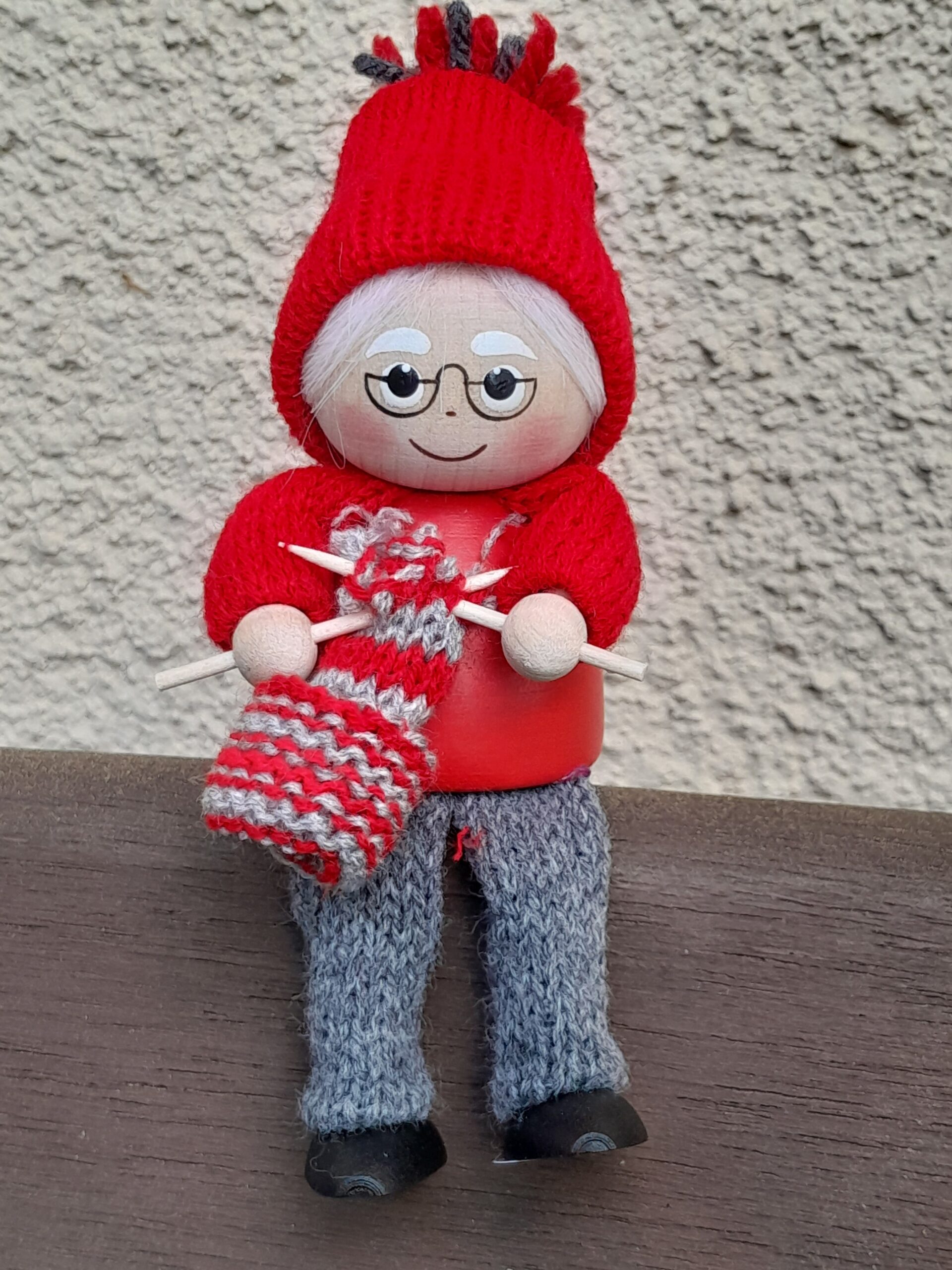 Strickende Oma & musizierender Opa – Bild 2