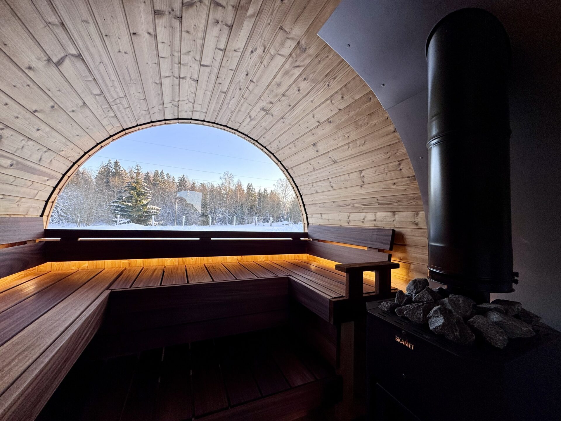 Saunafass Valter Saunaraum mit Ofen
